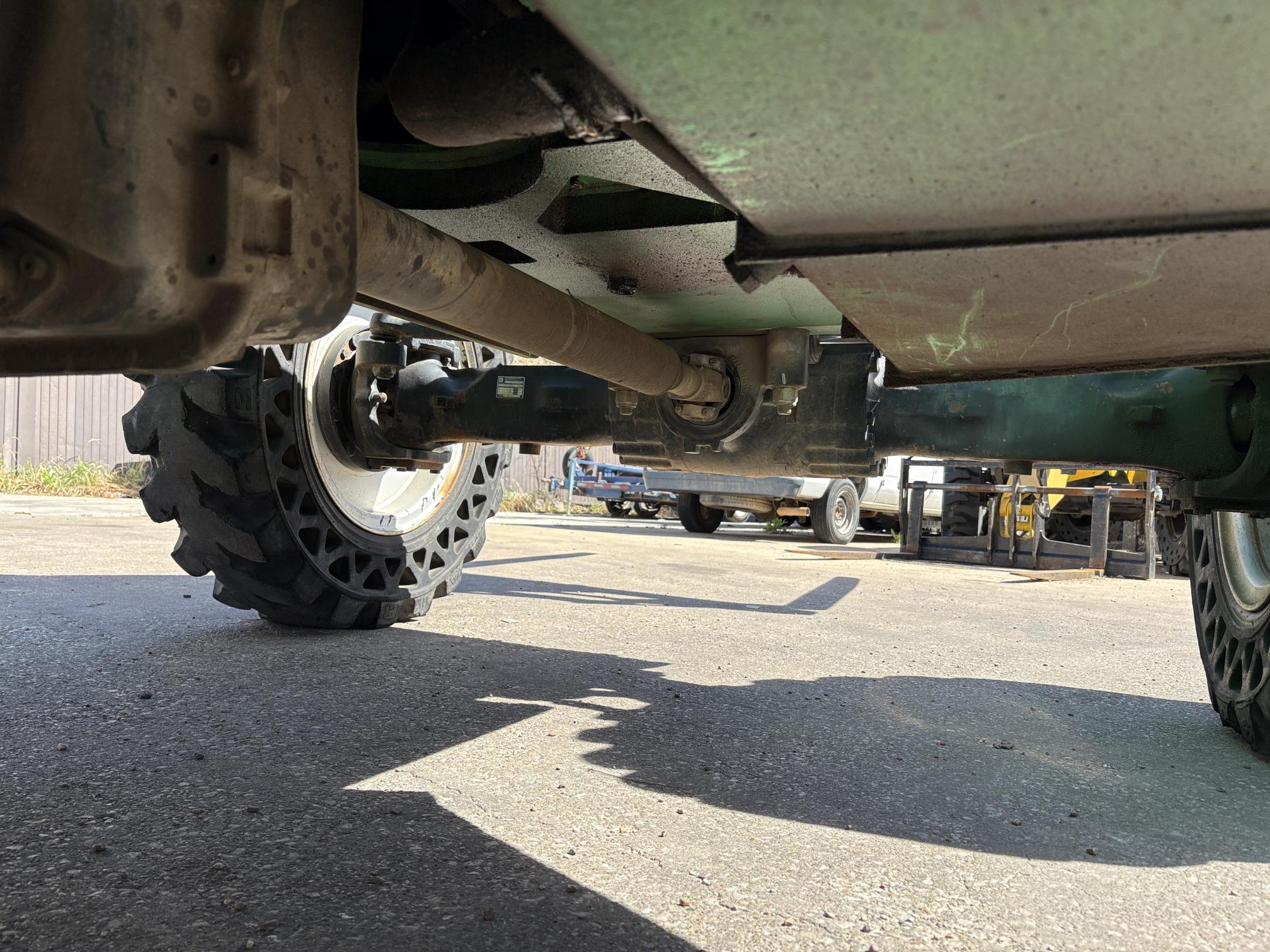 2014 JLG 6042 - view 19 of 49