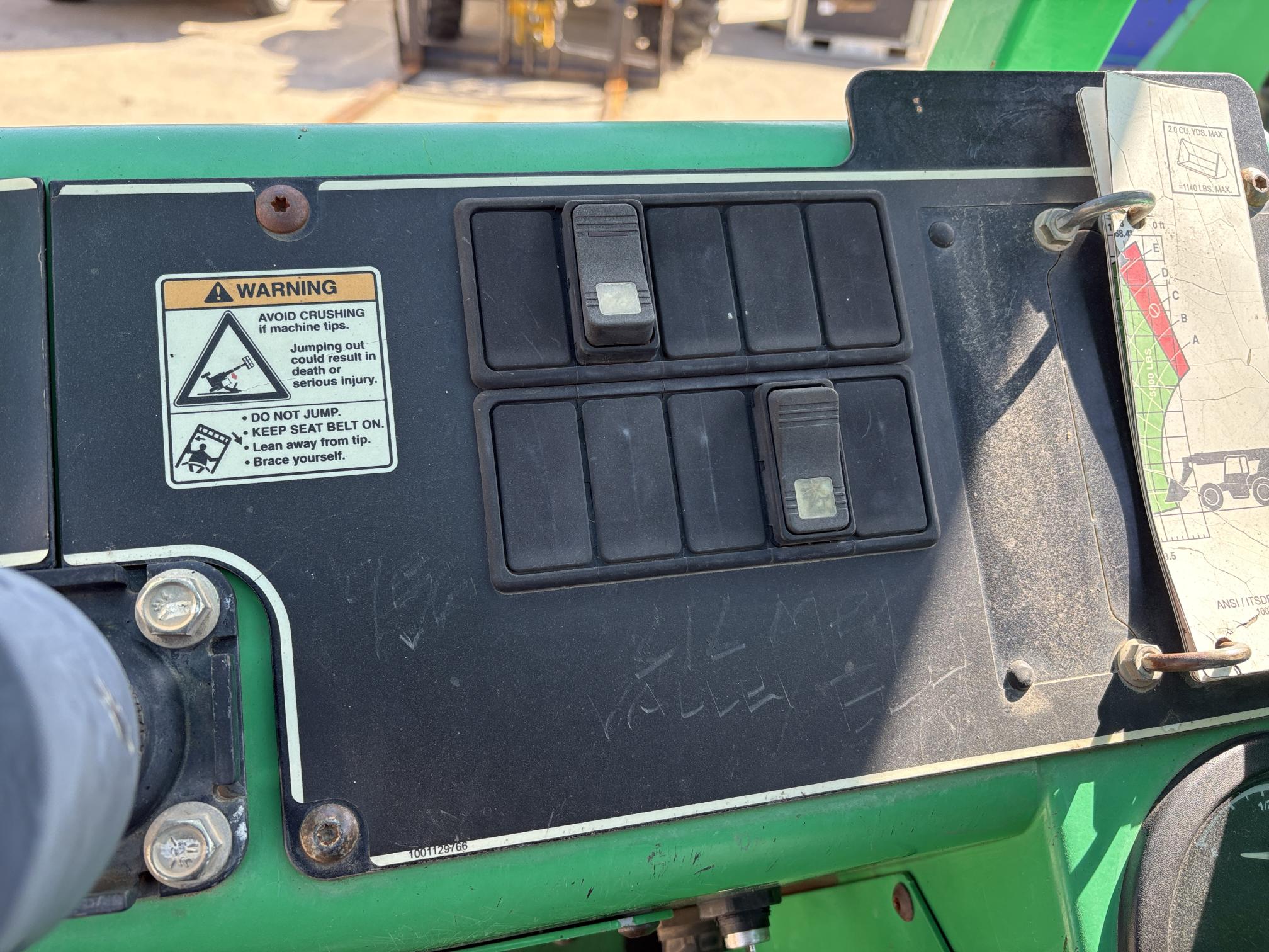 2014 JLG 6042 - Image 30