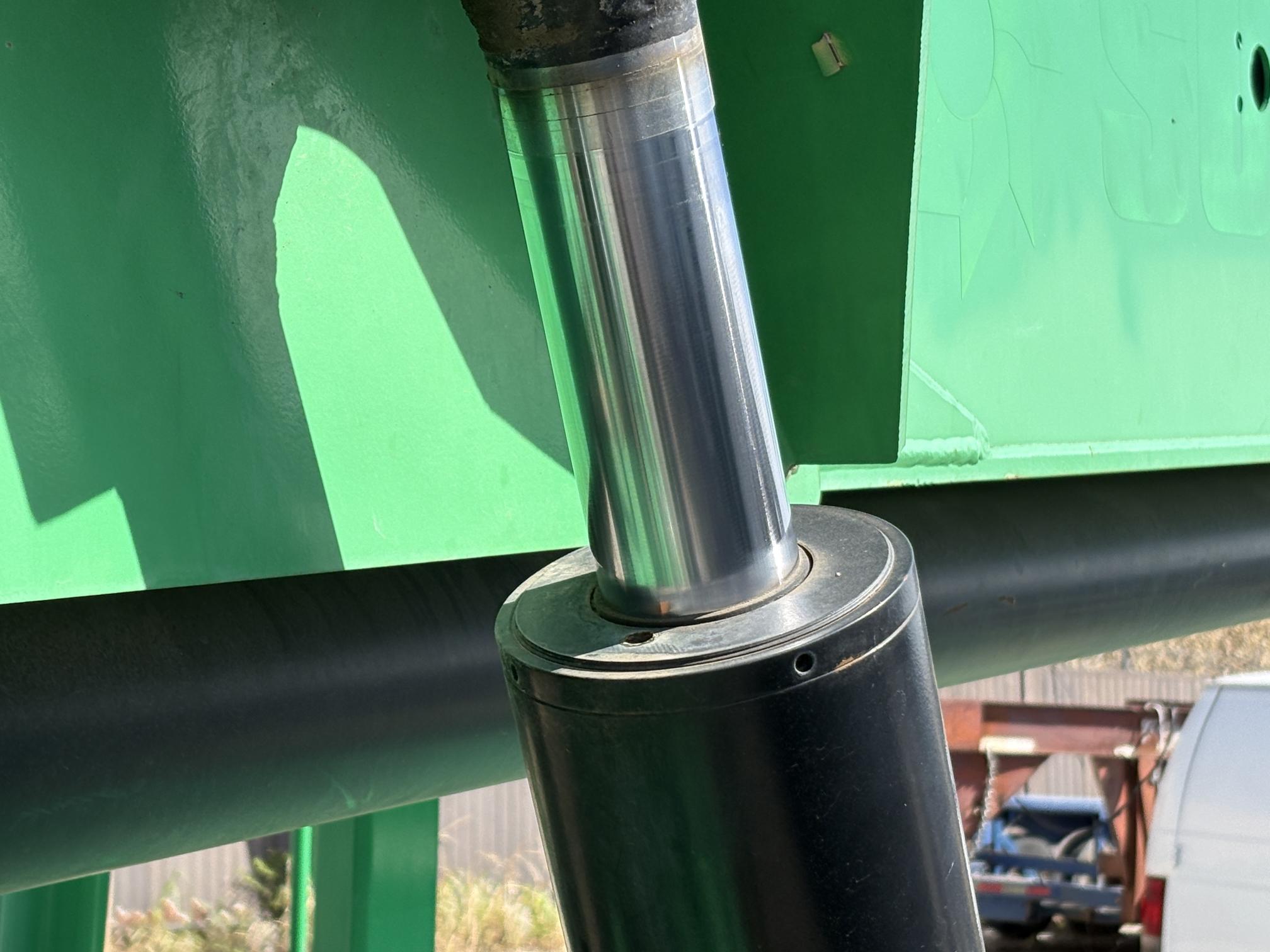 2014 JLG 6042 - Image 33