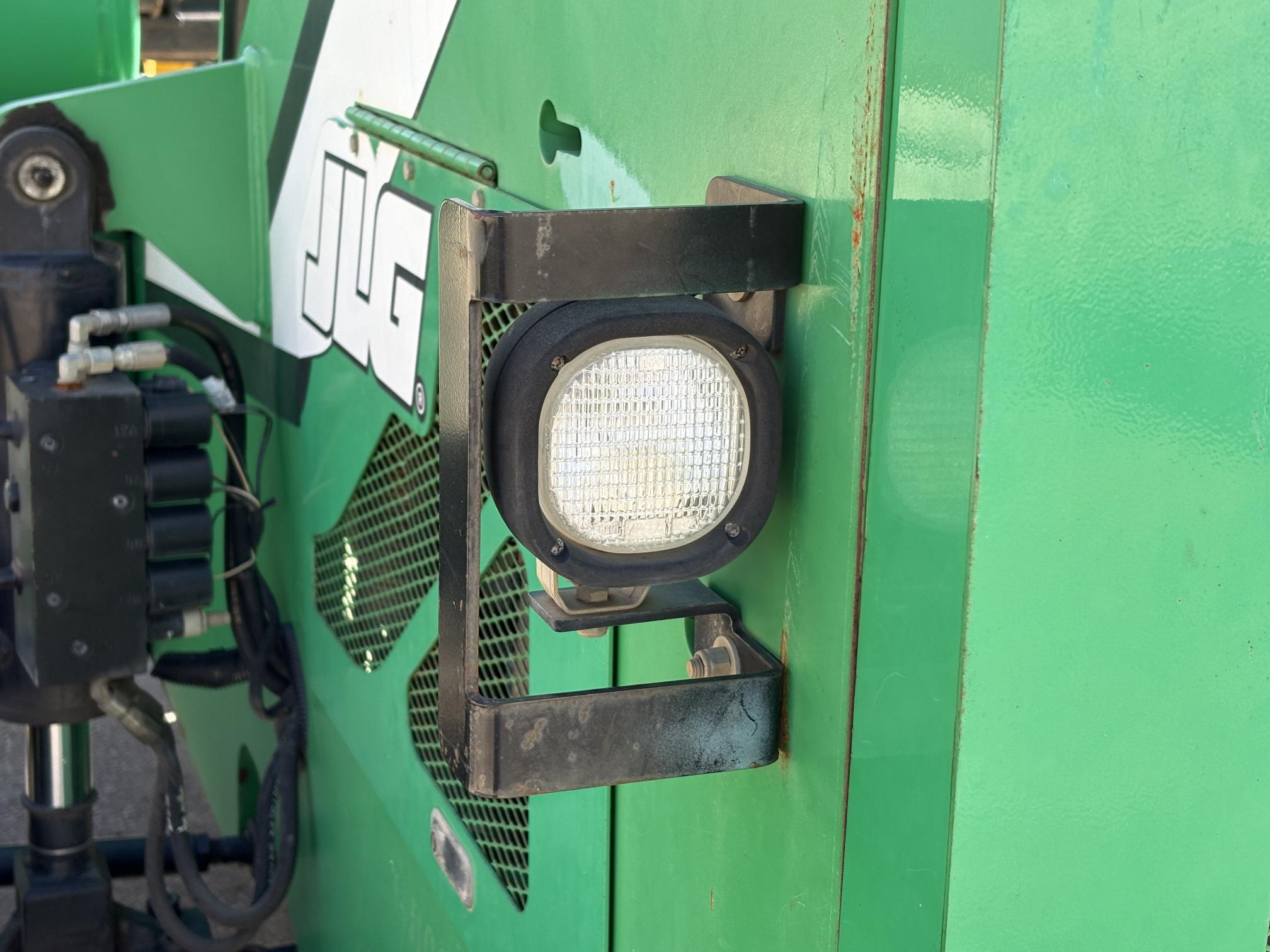 2014 JLG 6042 - Image 36