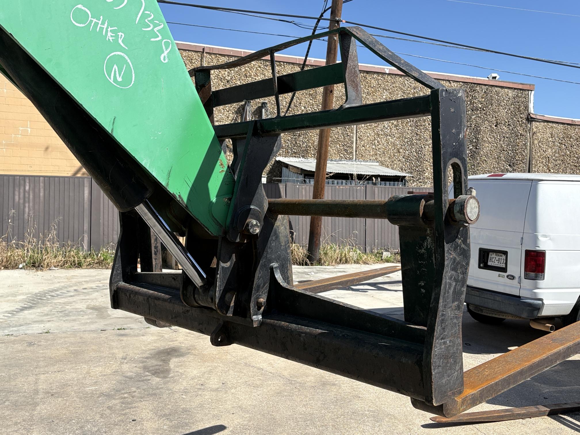 2014 JLG 6042 - Image 45