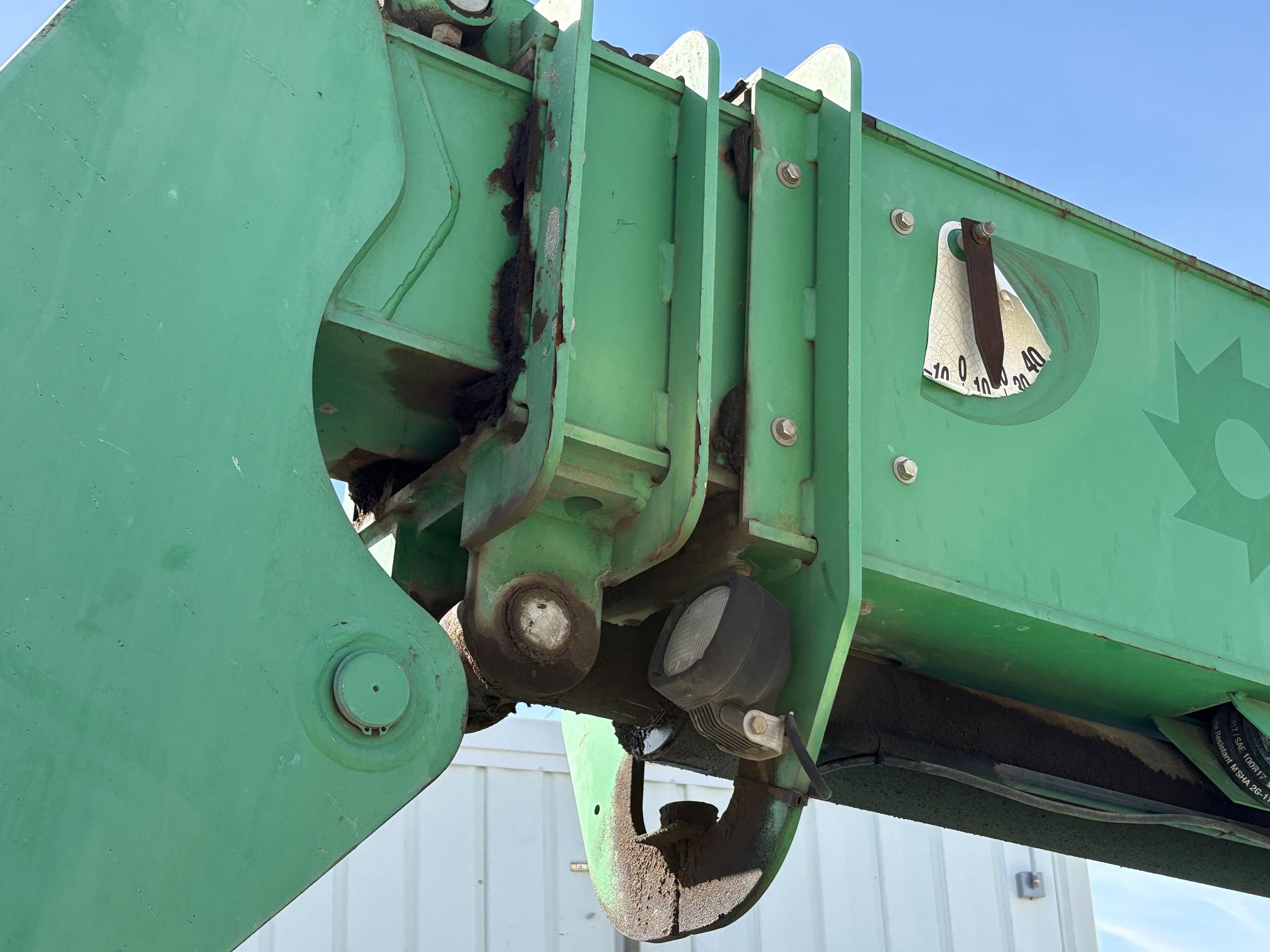 2014 JLG 6042 - Image 9