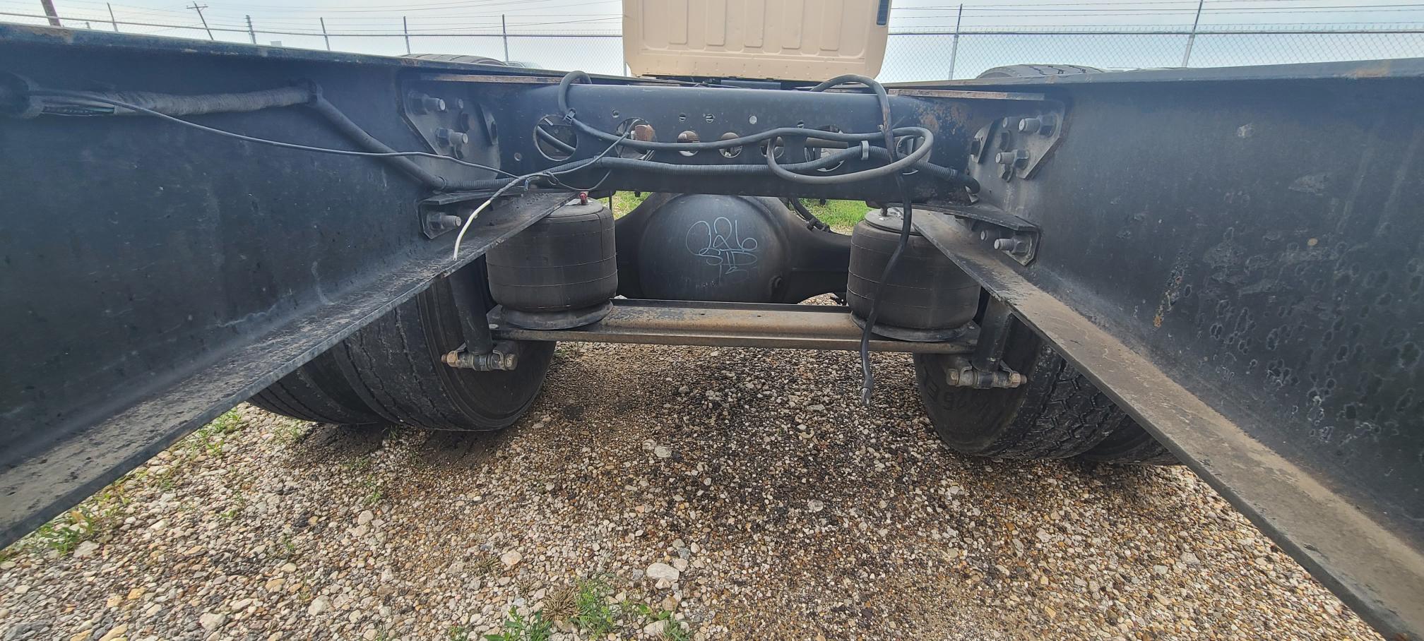 2016 HINO 338 - Image 15