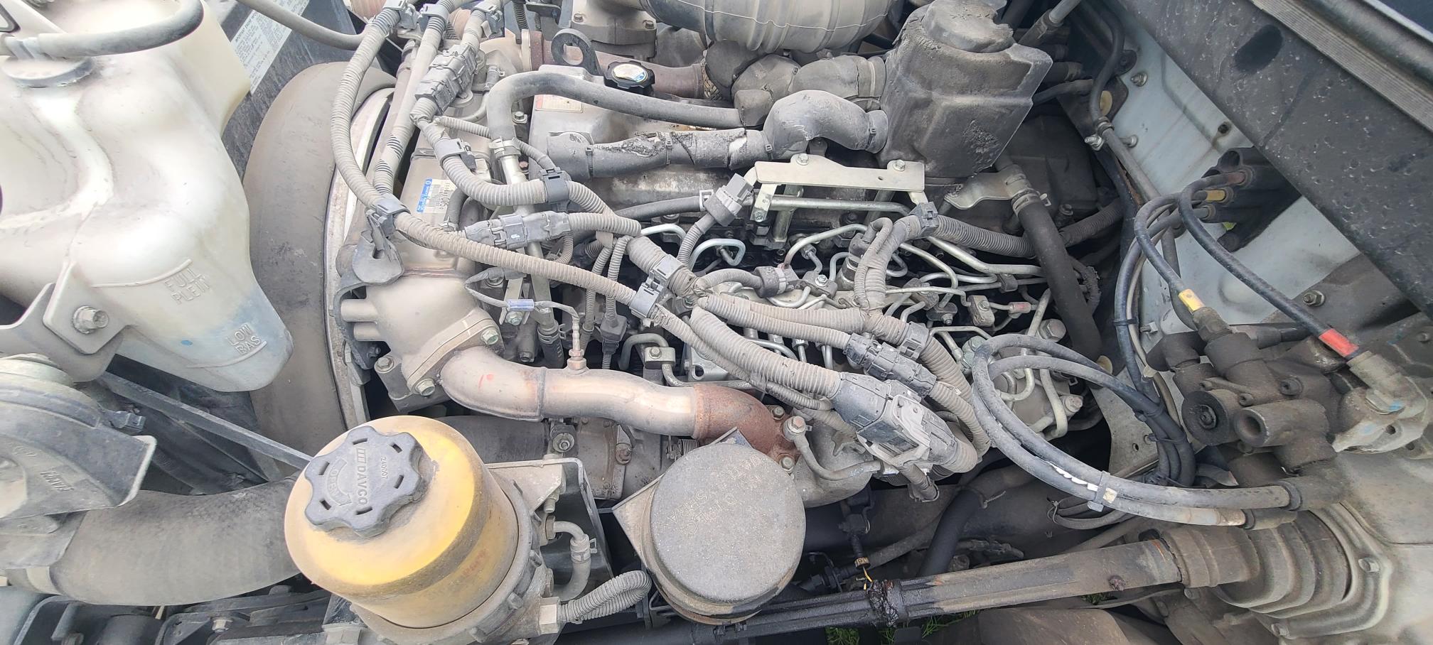 2016 HINO 338 - Image 21