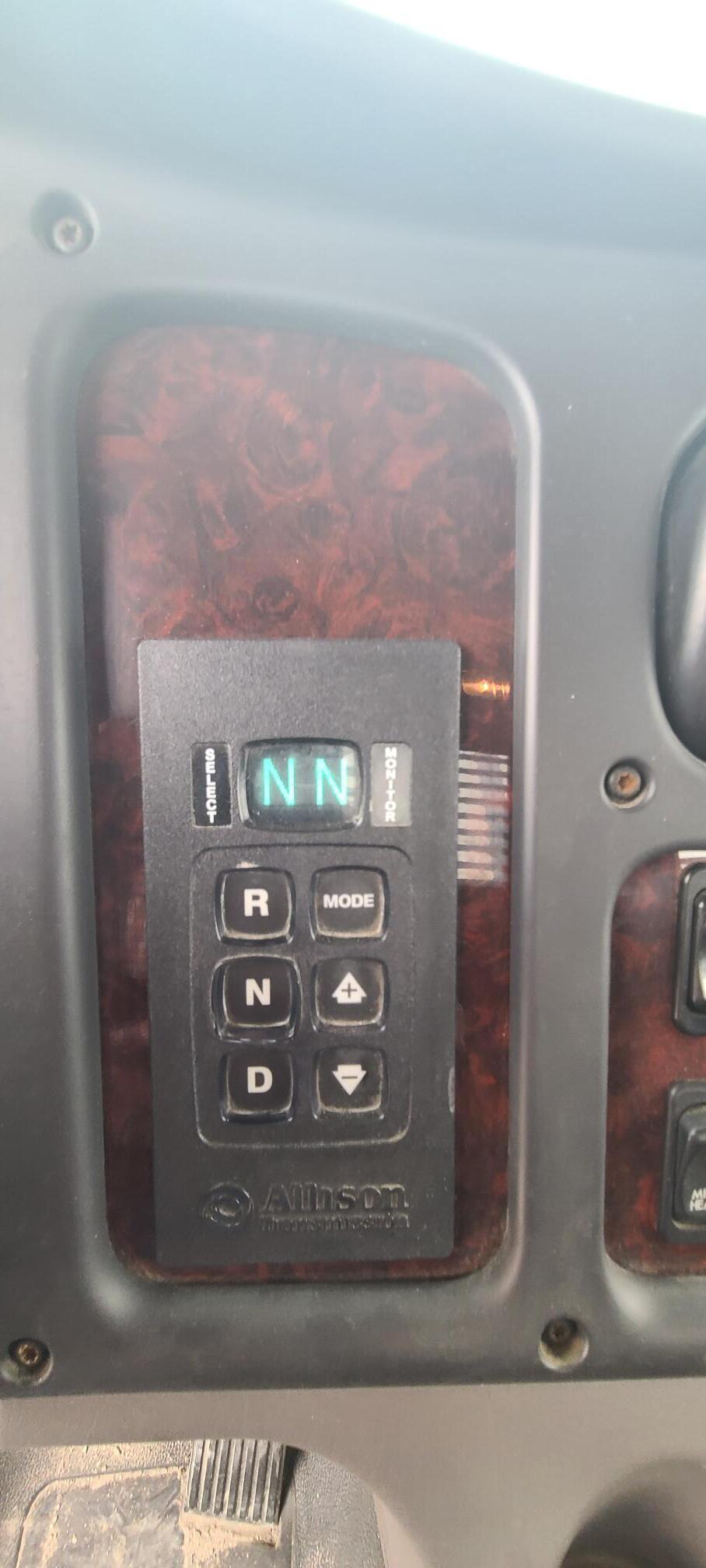 2016 FREIGHTLINER M2-106 - Image 31