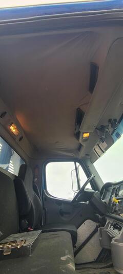 2016 FREIGHTLINER M2-106 - Image 46