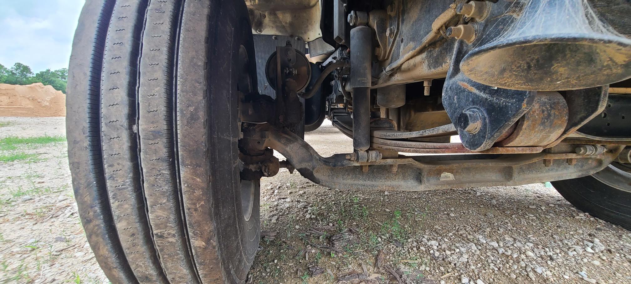 2003 INTERNATIONAL 7600 - Image 33