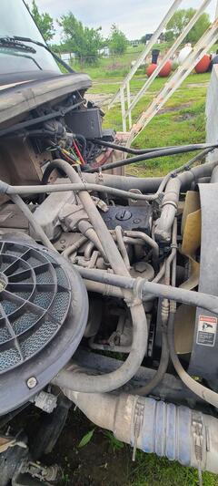 2006 FREIGHTLINER M2 106 - Image 14