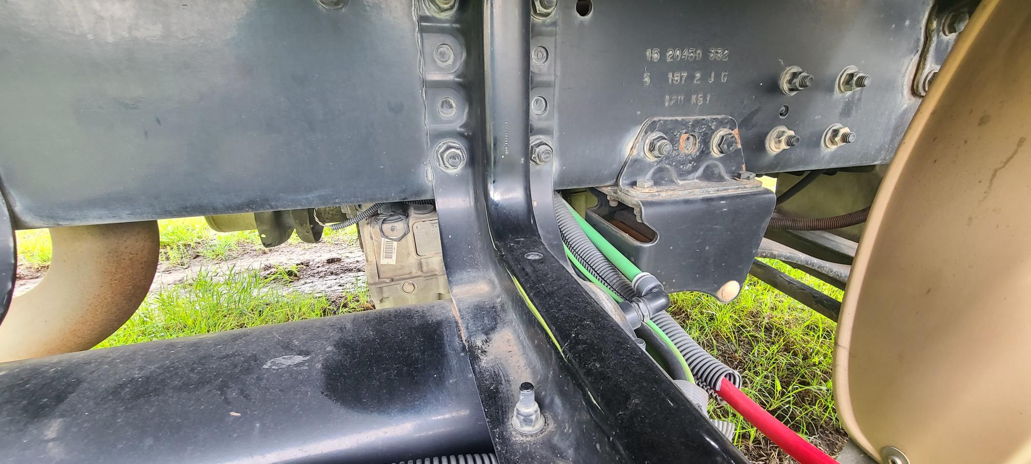 2006 FREIGHTLINER M2 106 - view 17 of 53