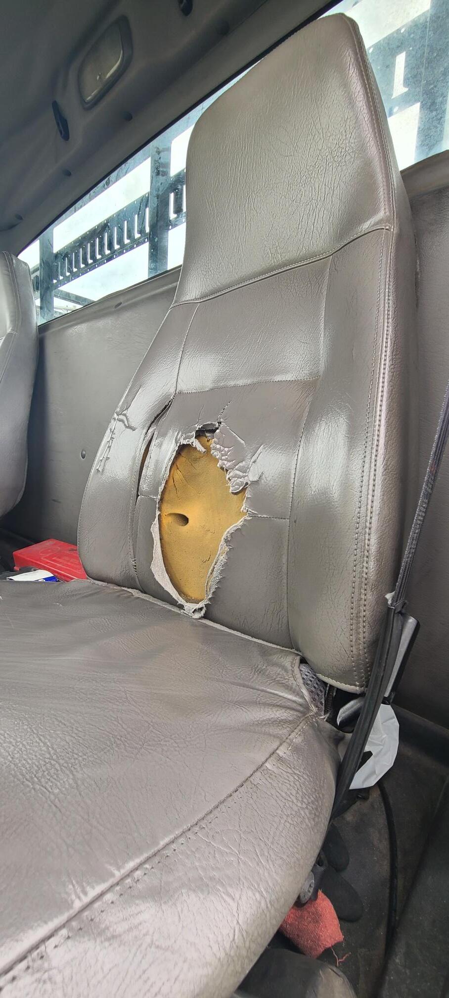 2006 FREIGHTLINER M2 106 - Image 37