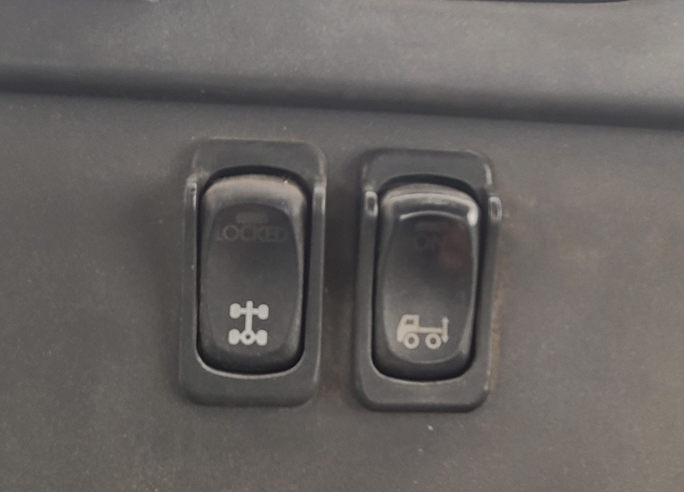 2006 FREIGHTLINER M2 106 - Image 45