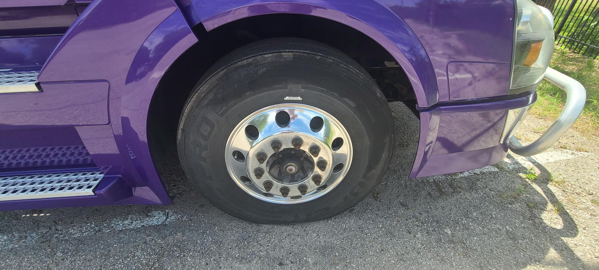 2015 VOLVO VNL64T780 - Image 25