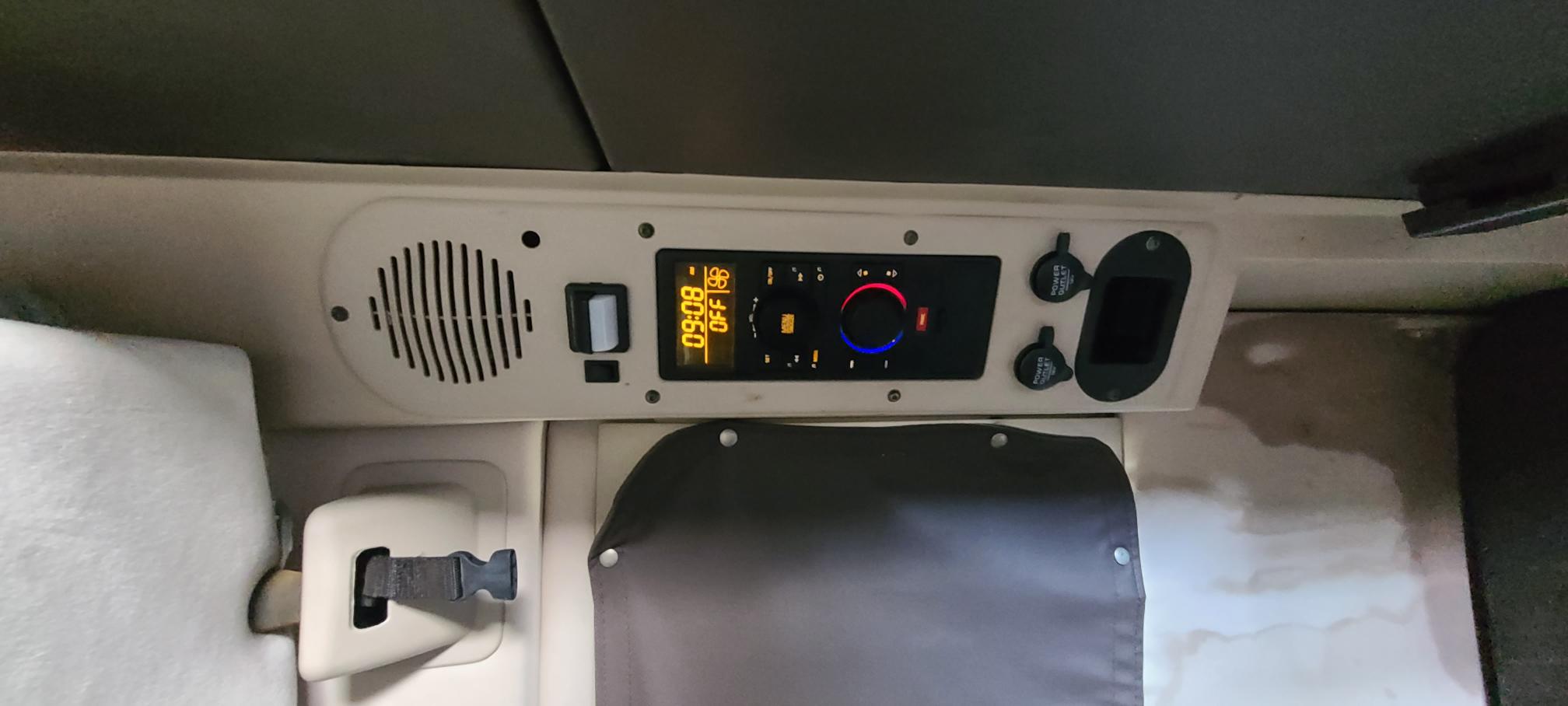 2015 VOLVO VNL64T780 - Image 60