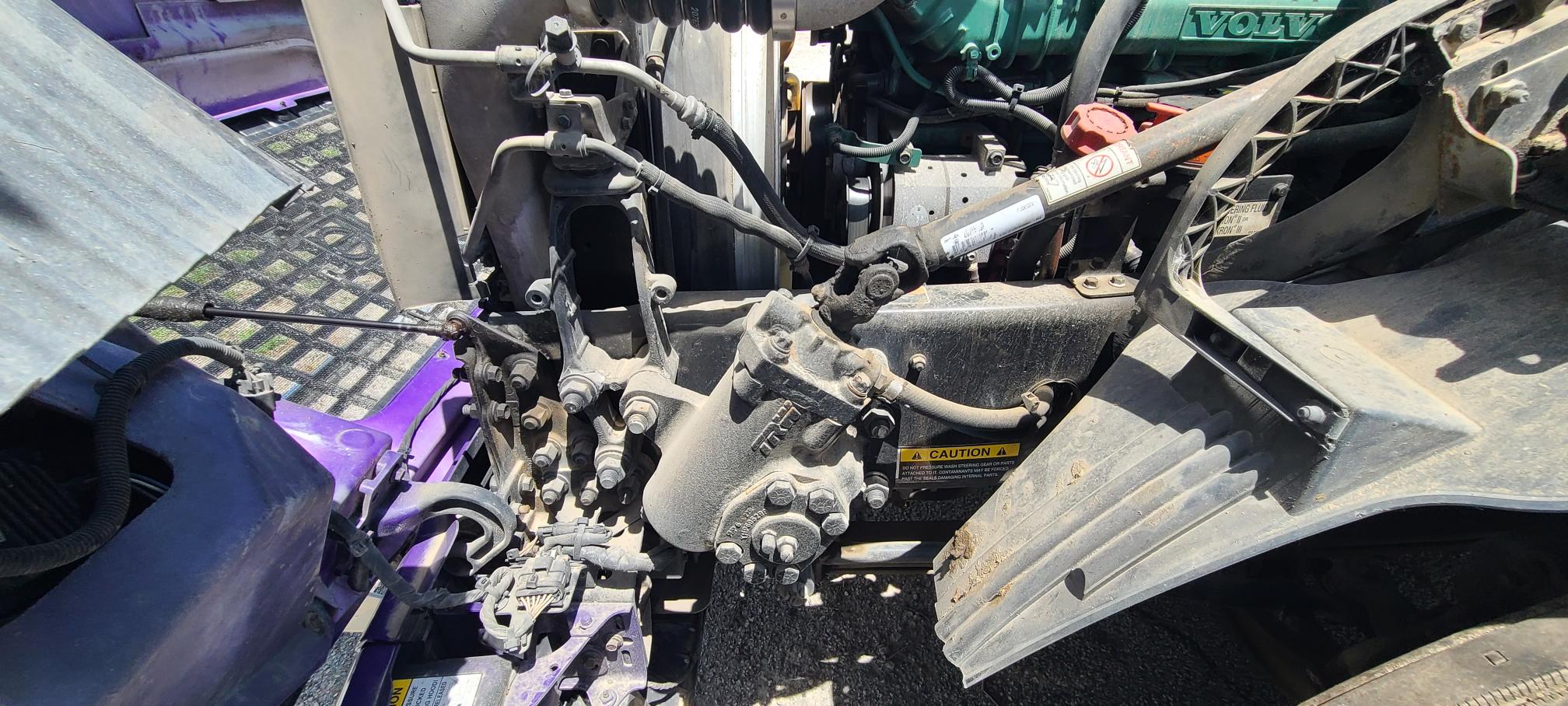 2015 VOLVO VNL64T780 - Image 67