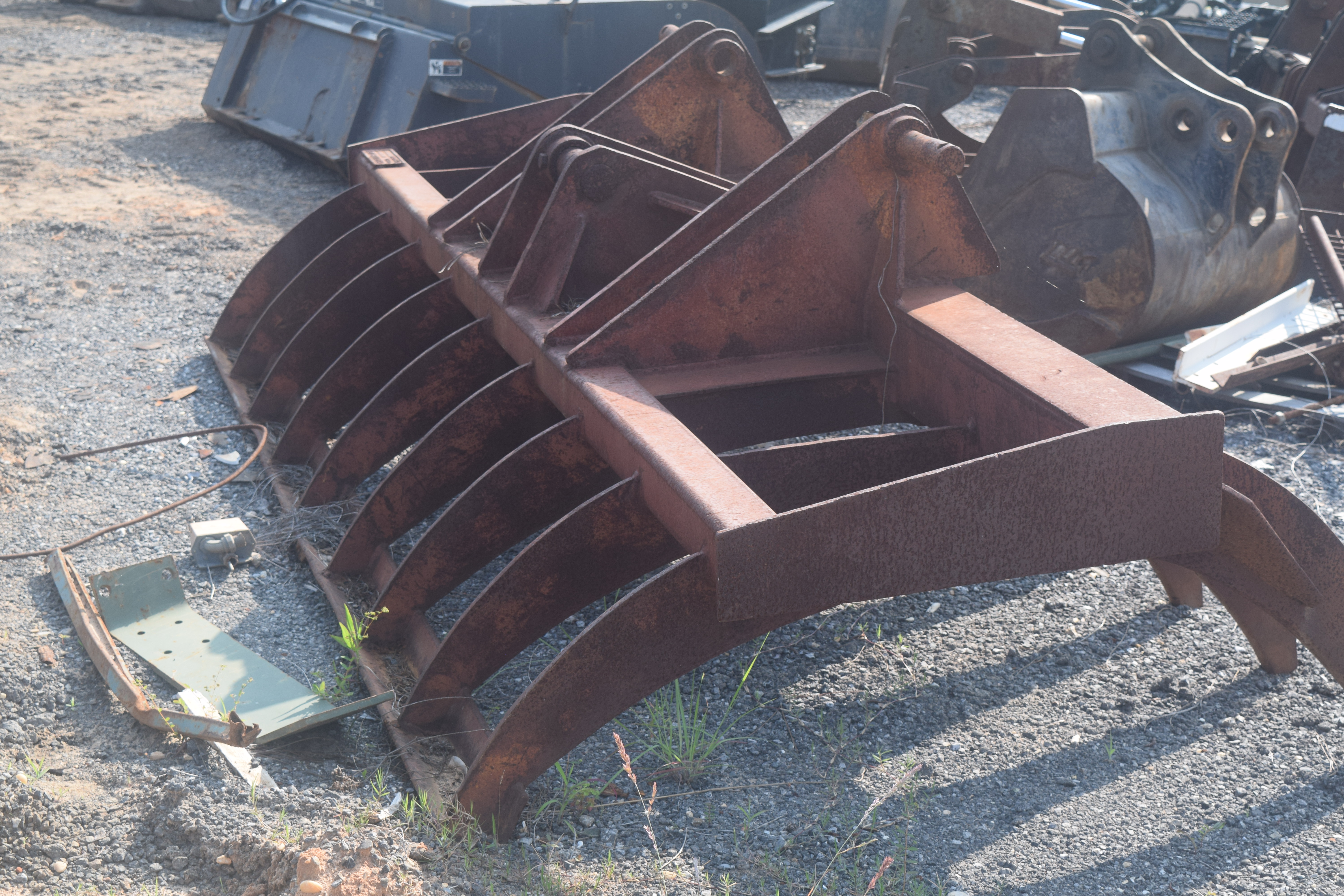 2000 CUSTOM MADE Large Rake - view 3 of 3