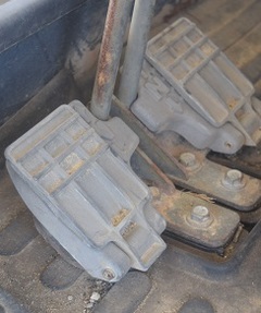 2015 BOBCAT E32 - Image 15