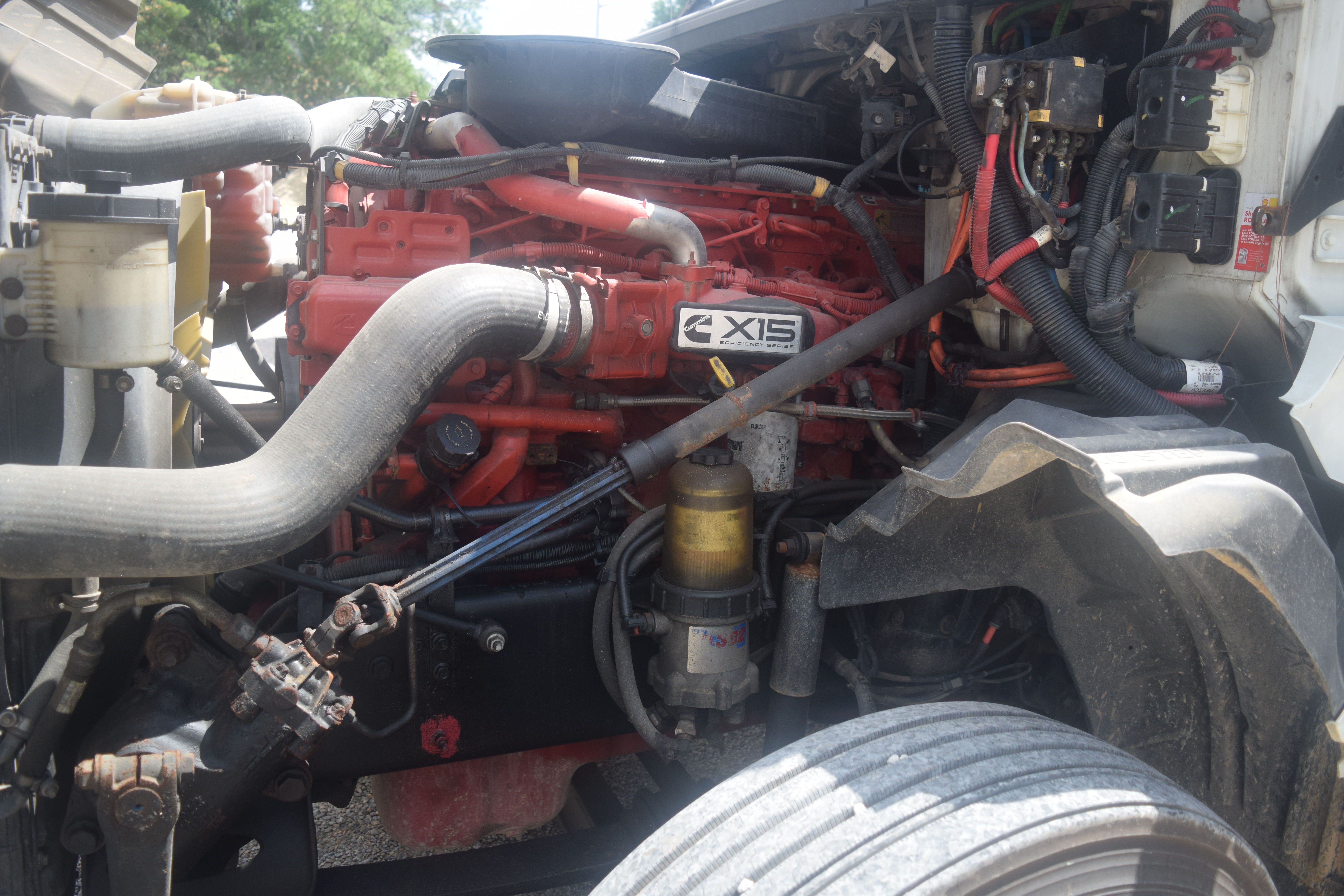 2019 INTERNATIONAL LT625 - view 16 of 40