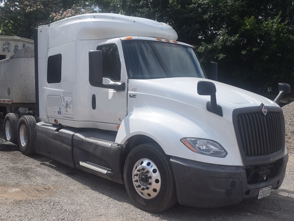 2019 INTERNATIONAL LT625