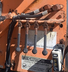 1998 FORD L7000 - Image 19