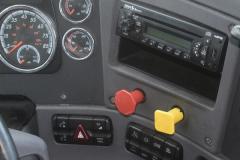 2015 FREIGHTLINER Cascade Evolution - Image 5