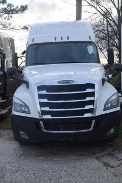 2015 FREIGHTLINER Cascade Evolution - Image 1