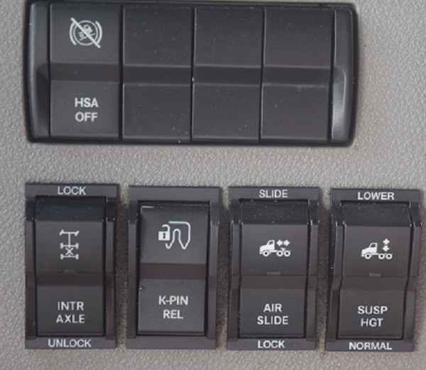 2015 FREIGHTLINER Cascade Evolution - Image 14