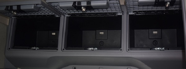 2019 MACK Anthem - Image 11