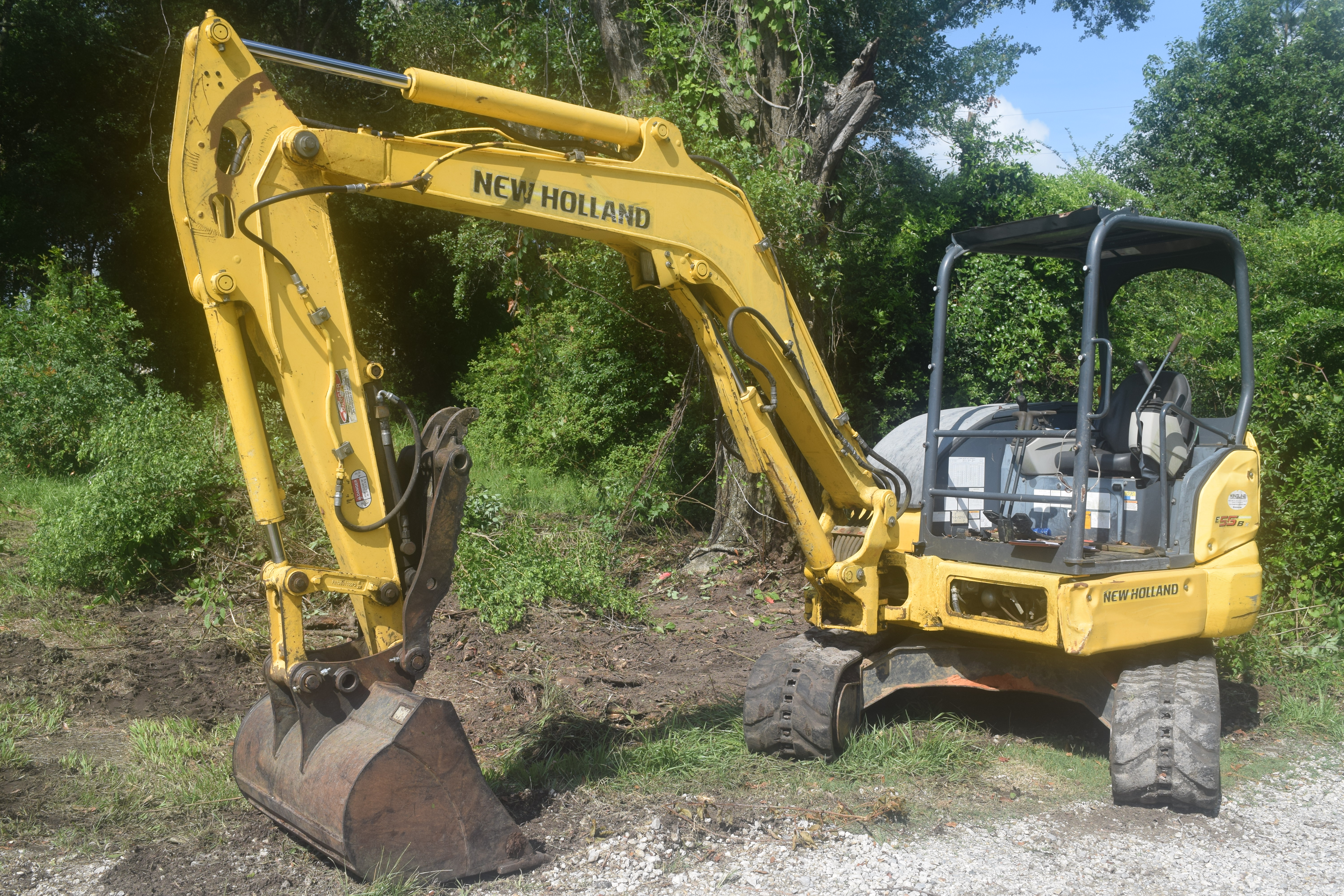 2016 NEW HOLLAND KOBELCO E55BX
