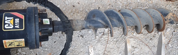 2019 CATERPILLAR A198 Auger Skid steer applications - Image 2