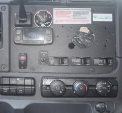 2016 FREIGHTLINER Cascadia - Image 8