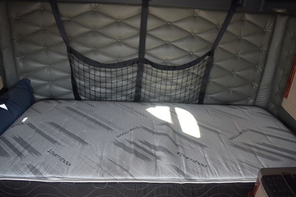 2016 FREIGHTLINER Cascadia - Image 16