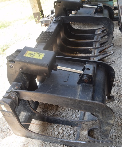 2020 CATERPILLAR 84 INCH GRAPPLE