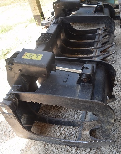 2020 CATERPILLAR 84 INCH GRAPPLE - Image 2