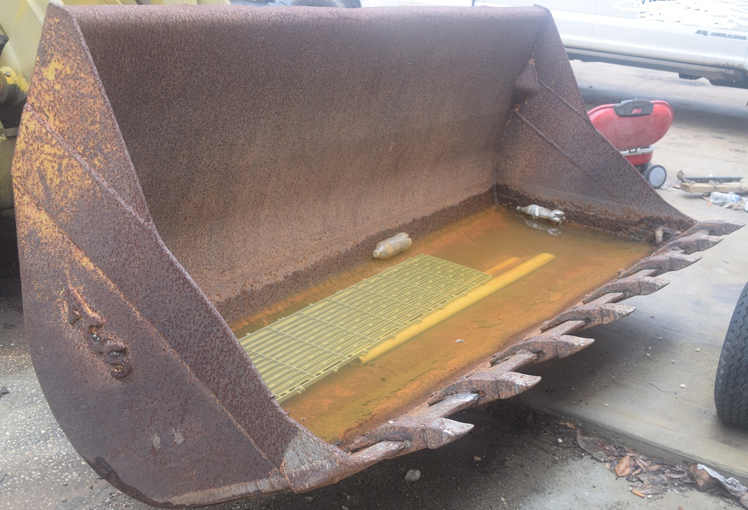 1995 FORD A64 - Image 3