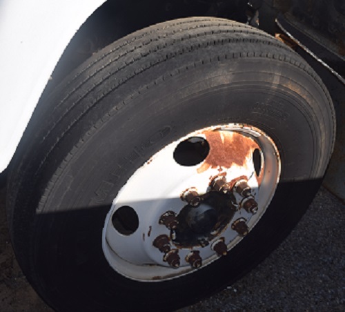 1995 FORD L7000 - Image 25