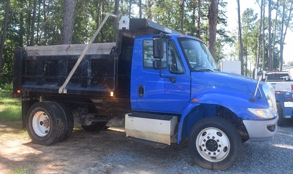2017 INTERNATIONAL 4300 - Image 3