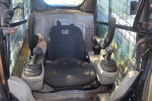 2011 CATERPILLAR 279C - Image 9