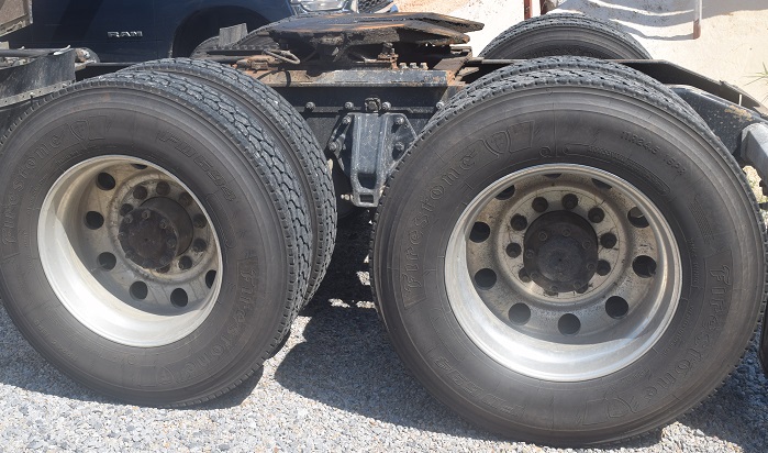 2016 PETERBILT 386 - view 11 of 26