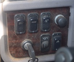 2016 PETERBILT 386 - Image 18