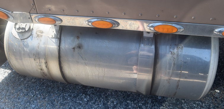 2016 PETERBILT 386 - Image 15