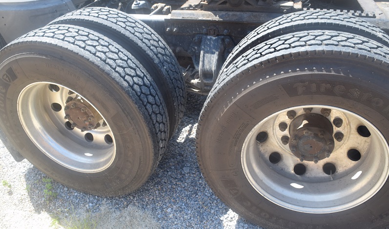 2016 PETERBILT 386 - Image 12