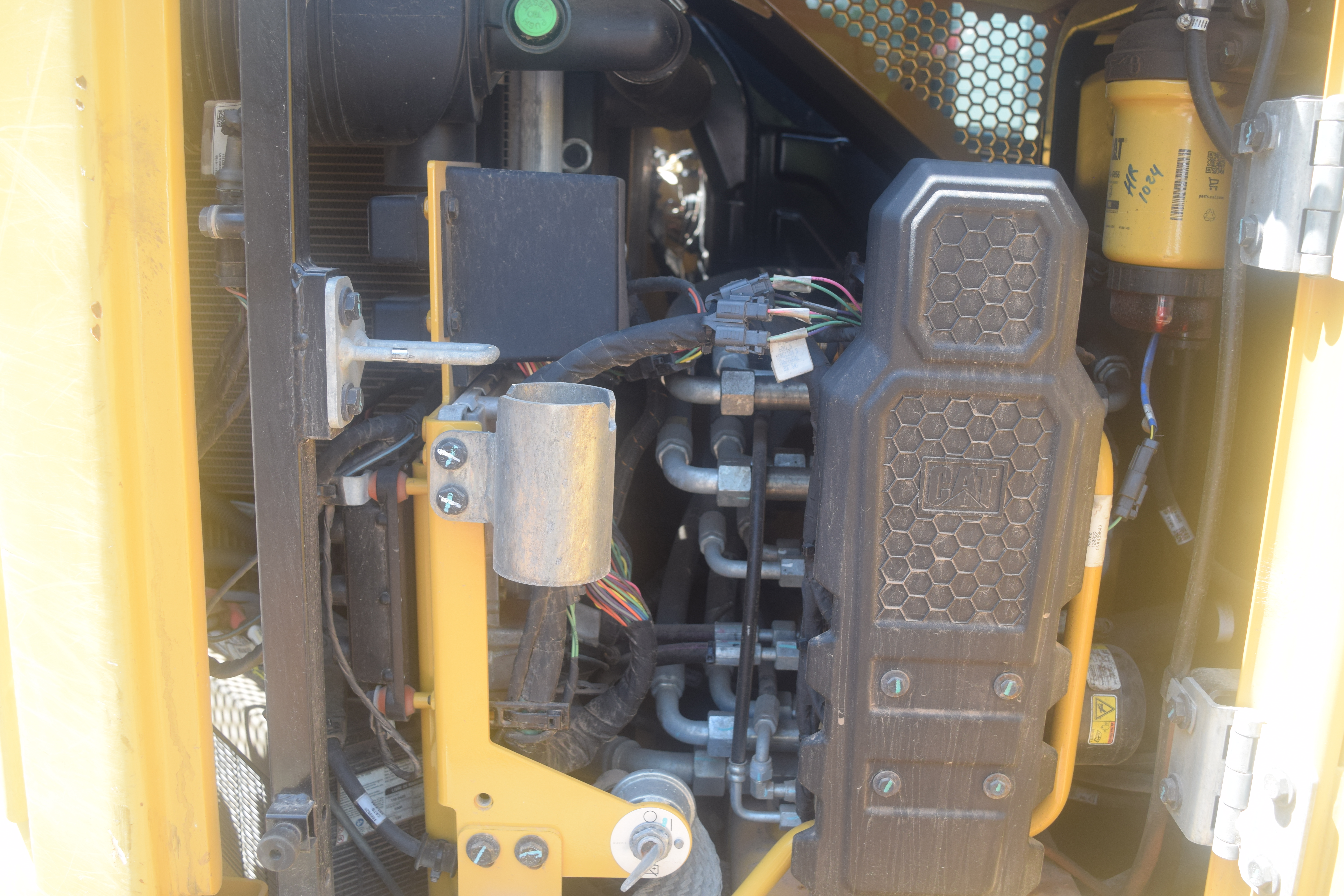 2023 CATERPILLAR 308 CR - Image 7