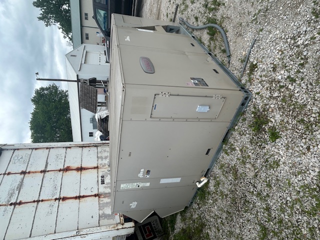 2010 LENNOX KCA180S4BN1Y - Image 2