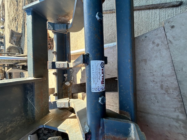 Unknown Equipment - view 5 of 5