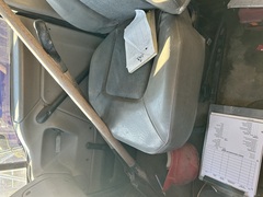 2004 STERLING LT9500 - Image 11