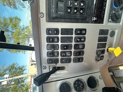 2016 MACK GU700 - Image 28