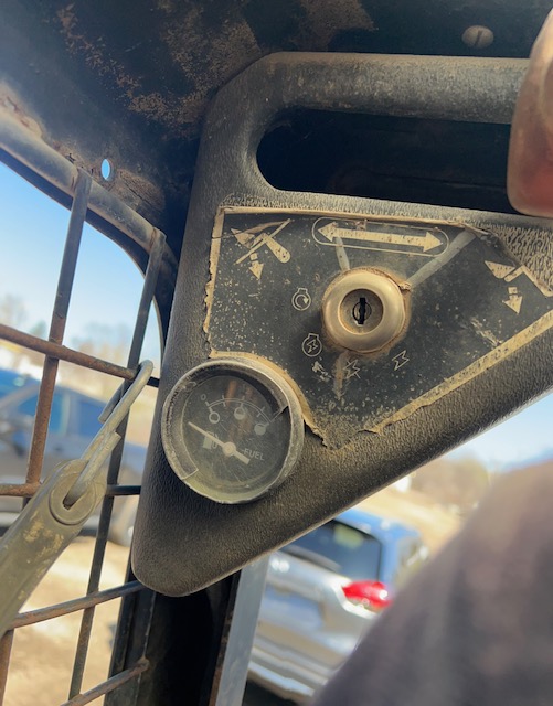 1992 MUSTANG 940 - Image 11