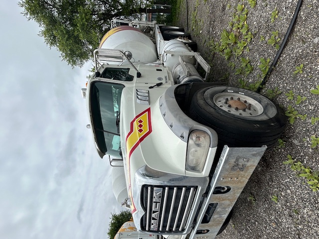 2017 MACK GU713 - Image 4