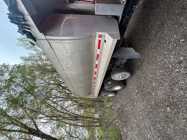 2015 VOLVO VHD - view 4 of 27