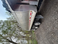 2015 VOLVO VHD - Image 4